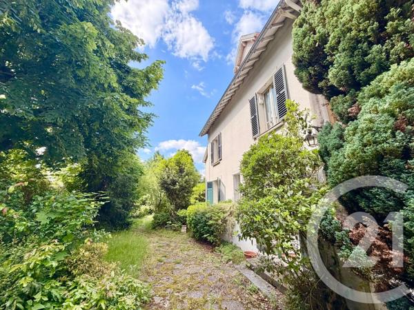 Maison à vendre  8 pièces - 273,94 m 2   BEAUCHAMP  - 95