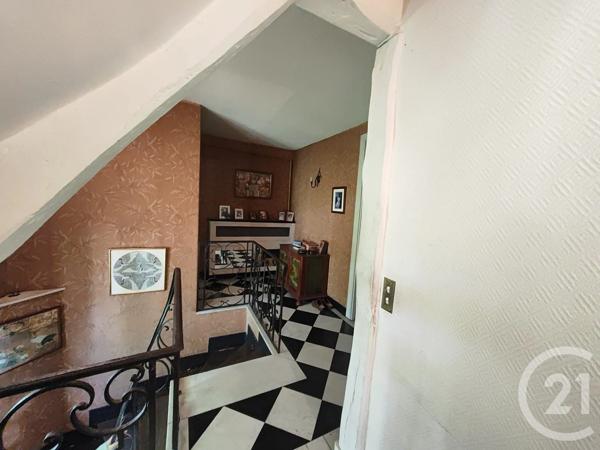 Maison à vendre  8 pièces - 273,94 m 2   BEAUCHAMP  - 95