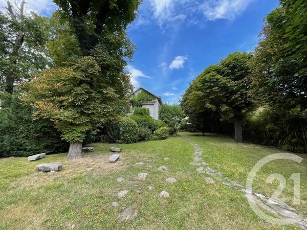Maison à vendre  8 pièces - 273,94 m 2   BEAUCHAMP  - 95