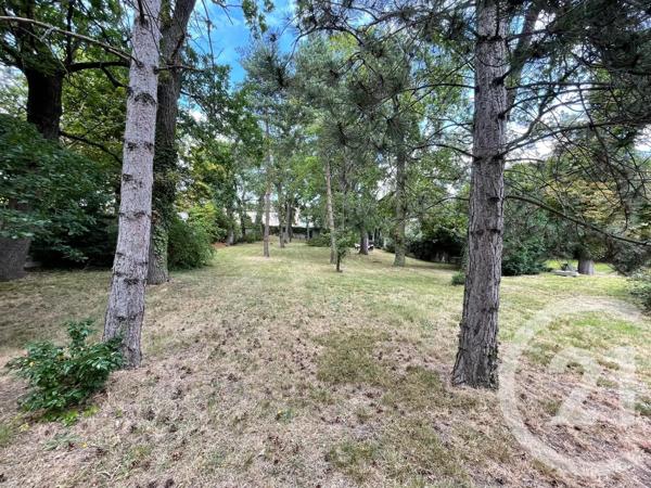 Maison à vendre  8 pièces - 273,94 m 2   BEAUCHAMP  - 95