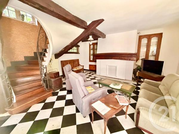 Maison à vendre  8 pièces - 273,94 m 2   BEAUCHAMP  - 95