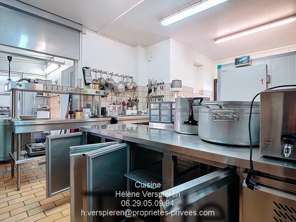 Maison Saint Sauveur 10 pièce(s) 213 m2