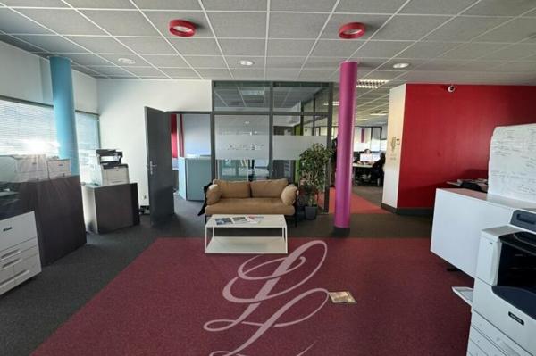 Location - ENTREPOT 354 m 2