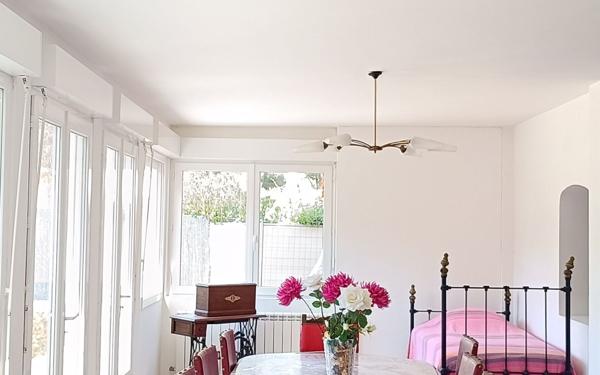 Maison à vendre    5 pièces • 148 m2 Six-Fours-les-Plages