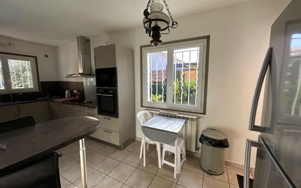 Maison à vendre    5 pièces • 148 m2 Six-Fours-les-Plages