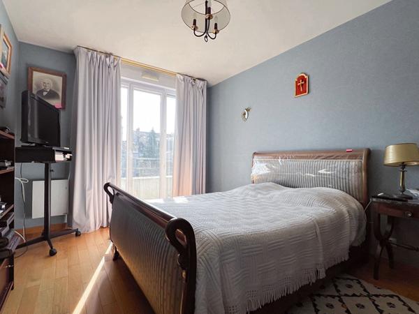 Appartement Angers Secteur Jardin du Mail - Quinconce de 164m2-Ascenseur-Garage Parking