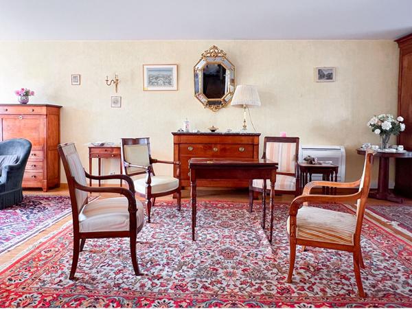 Appartement Angers Secteur Jardin du Mail - Quinconce de 164m2-Ascenseur-Garage Parking