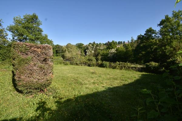 proche de CHARLIEU (42) Charmante maison de 93m² - 4 pièces
