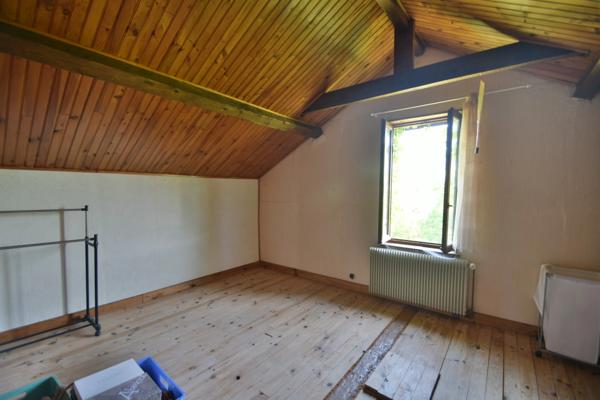 proche de CHARLIEU (42) Charmante maison de 93m² - 4 pièces