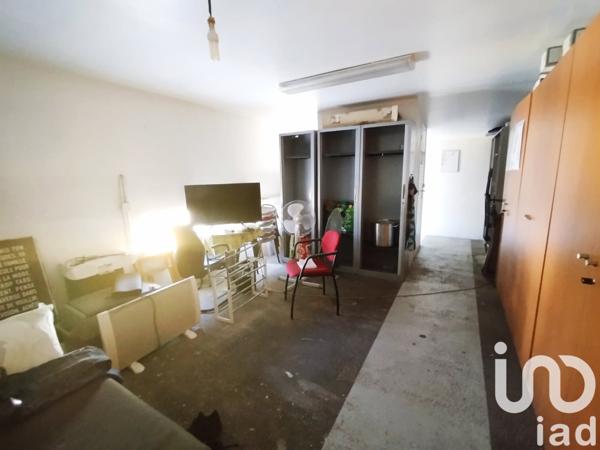 Immeuble à vendre 290 m² Ris-Orangis