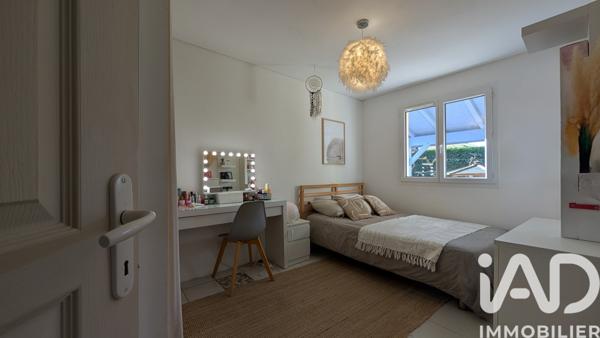 Maison à vendre 4 pièces 98 m² Saint-André-de-Cubzac