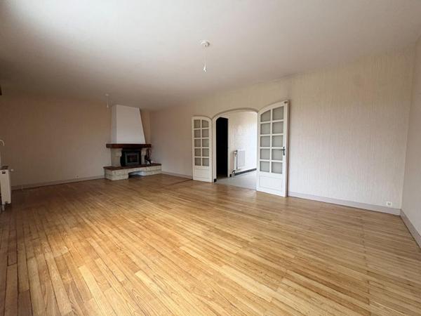 Maison avec 6 chambres et 1300 M2 de Jardin