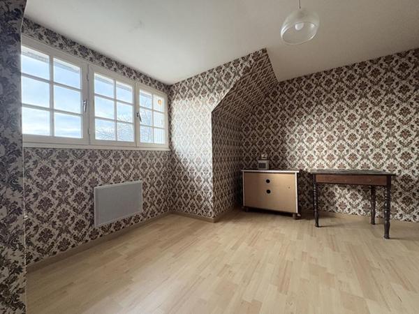 Maison avec 6 chambres et 1300 M2 de Jardin