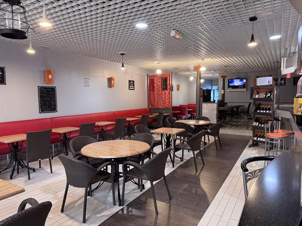 A VENDRE - Fonds de commerce BAR RESTAURANT - QUEVERT - Dinan