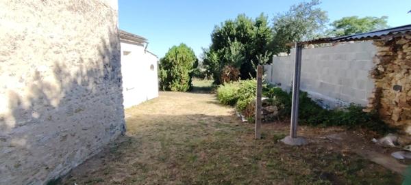 Maison à vendre 3 pièces MAUZE THOUARSAIS (79)