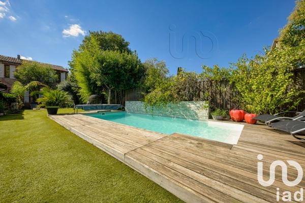 Maison à vendre 10 pièces 315 m² Toulouse