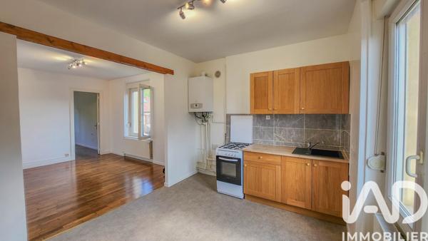 Location appartement 2 pièces 42 m² Ars-sur-Moselle