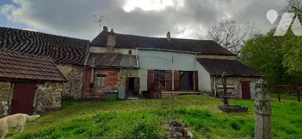 Fermette avec terrain et dépendances