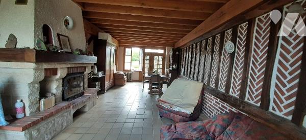 Fermette avec terrain et dépendances