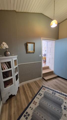 Maison Saint-Vaize avec quatre chambres au calme proche de Saintes