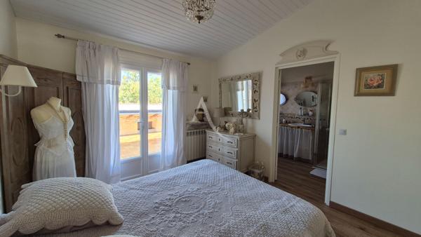 Maison Saint-Vaize avec quatre chambres au calme proche de Saintes