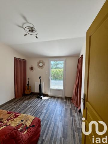 Maison à vendre 3 pièces 80 m² Saint-Urbain