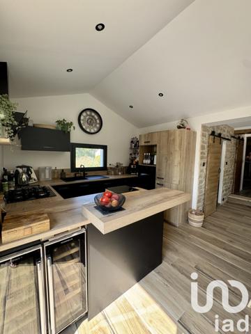 Maison à vendre 3 pièces 80 m² Saint-Urbain