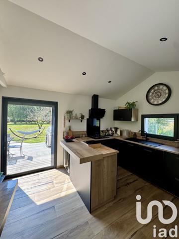 Maison à vendre 3 pièces 80 m² Saint-Urbain