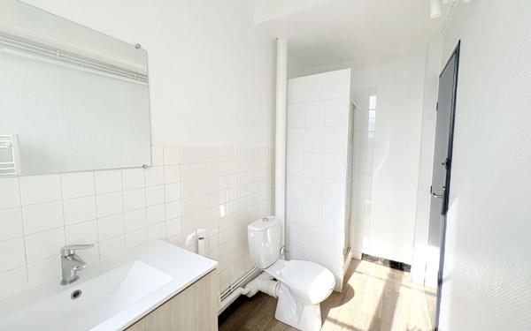 Appartement à vendre    1 pièce •  La Rochelle