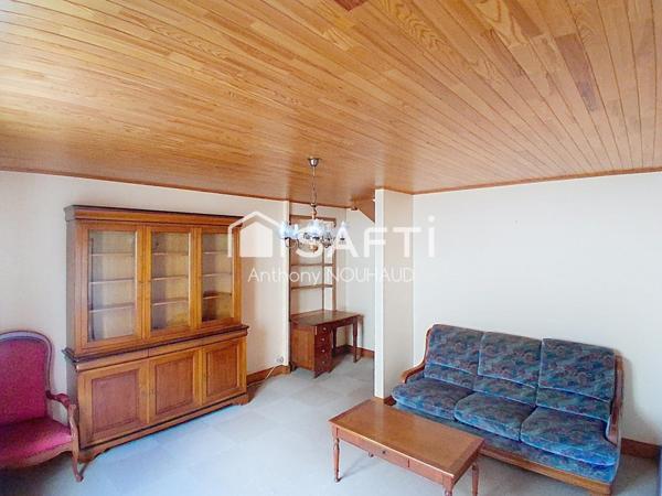 Maison proche centre ville SEGONZAC