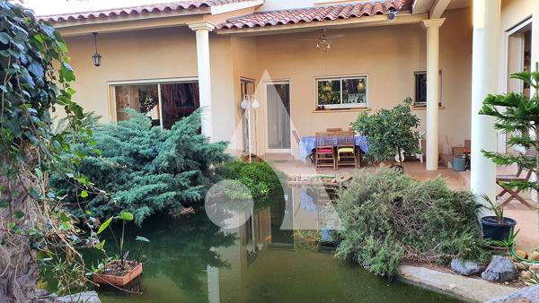 Maison 6 pièces 257 m2