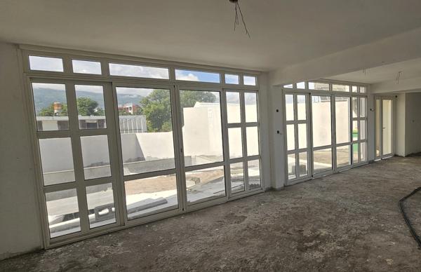 Immeuble à rénover LE PORT 252m²