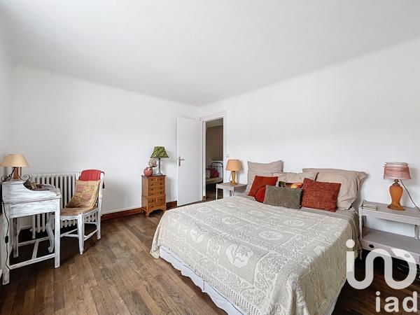 Maison à vendre 9 pièces 177 m² Mézières-sur-Seine