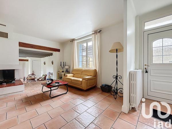 Maison à vendre 9 pièces 177 m² Mézières-sur-Seine