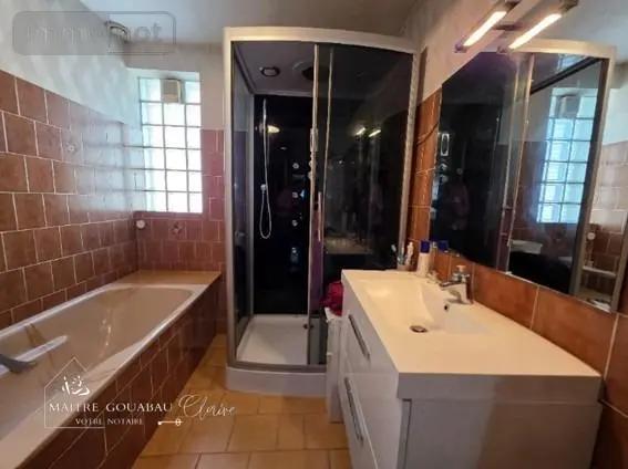 Achat - Maison Saint-Berthevin 53940 6 pièces 135 m 2 297 m 2