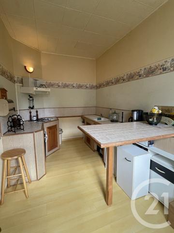 Maison à vendre  8 pièces - 192 m2 GUISE - 02