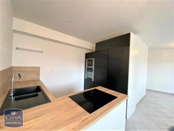 Appartement à louer 3 pièces 51.09m² Dieppe (76200)