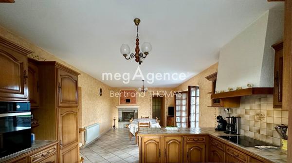 Maison à SAINT-BRICE-EN-COGLES, 35460 - 8 pièces 177m²