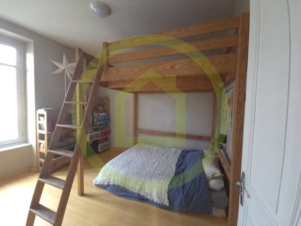 Maison à MASSIAC (15500)