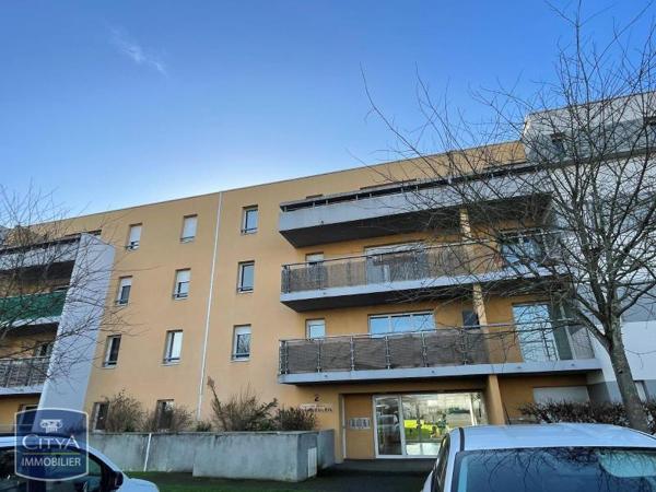 Appartement à louer 2 pièces 48.18m² Allonnes (72700)