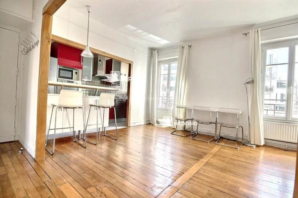 Vente                                                      Appartement
                        
                     2 pièces                      44 m2                     à Asnières-sur-Seine