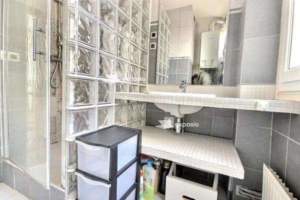 Vente                                                      Appartement
                        
                     2 pièces                      44 m2                     à Asnières-sur-Seine