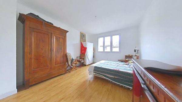 Maison Salleles D Aude 6 pièce(s) 200 m2