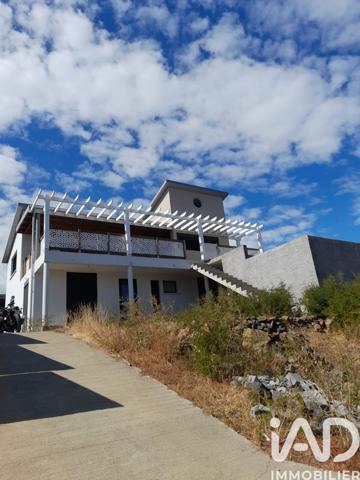 Maison à vendre 5 pièces 145 m² Les Trois-Bassins