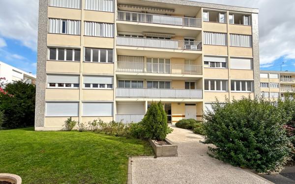Appartement à vendre    2 pièces • 55,80 m2 Saint-Jean-le-Blanc