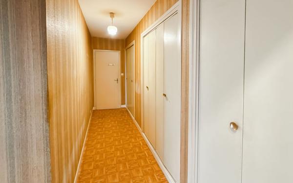 Appartement à vendre    2 pièces • 55,80 m2 Saint-Jean-le-Blanc