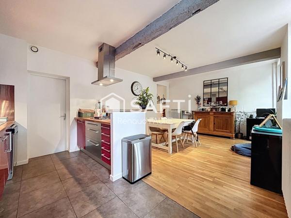 Très belle Maison de village, 6 pièces d'environ 180 m² sur 3 niveaux