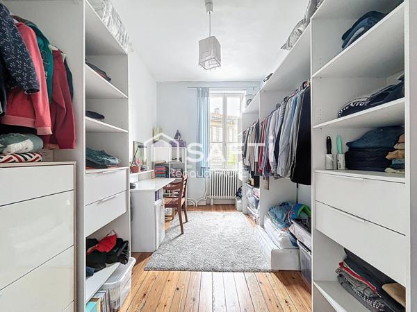 Très belle Maison de village, 6 pièces d'environ 180 m² sur 3 niveaux