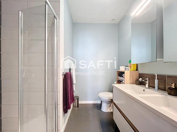 Très belle Maison de village, 6 pièces d'environ 180 m² sur 3 niveaux