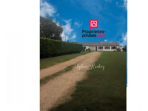 A vendre Maison familiale 6 pièces  170 m² habitables, jardin clos 86170  Champigny en Rochereau